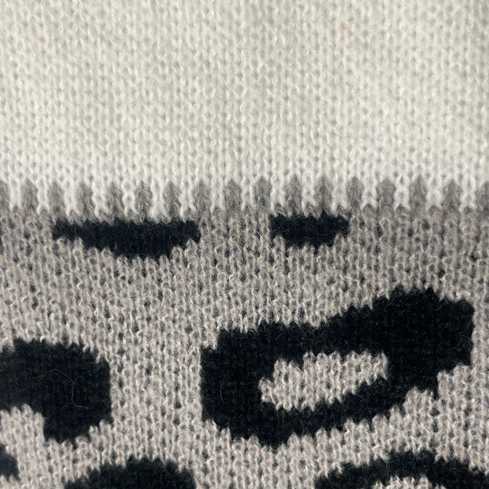Leopard Print Color Block Sweater - Picture 4 of 5